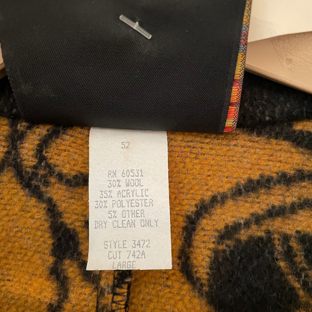 BEAUTIFUL VINTAGE CIRCLE T BLACK BLANKET COAT  NWT - Picture 10 of 10
